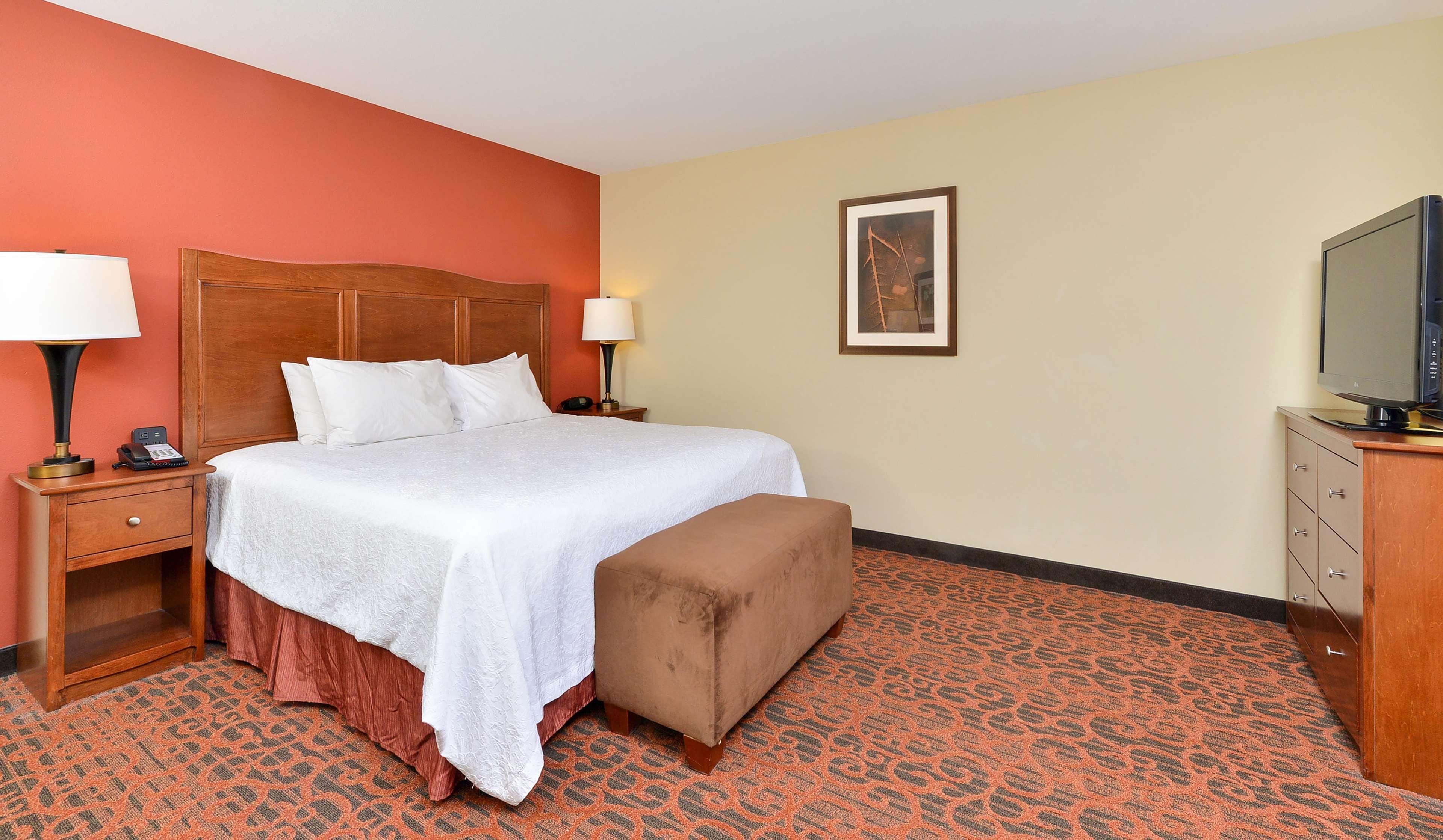 Hampton Inn Muscatine Exteriör bild
