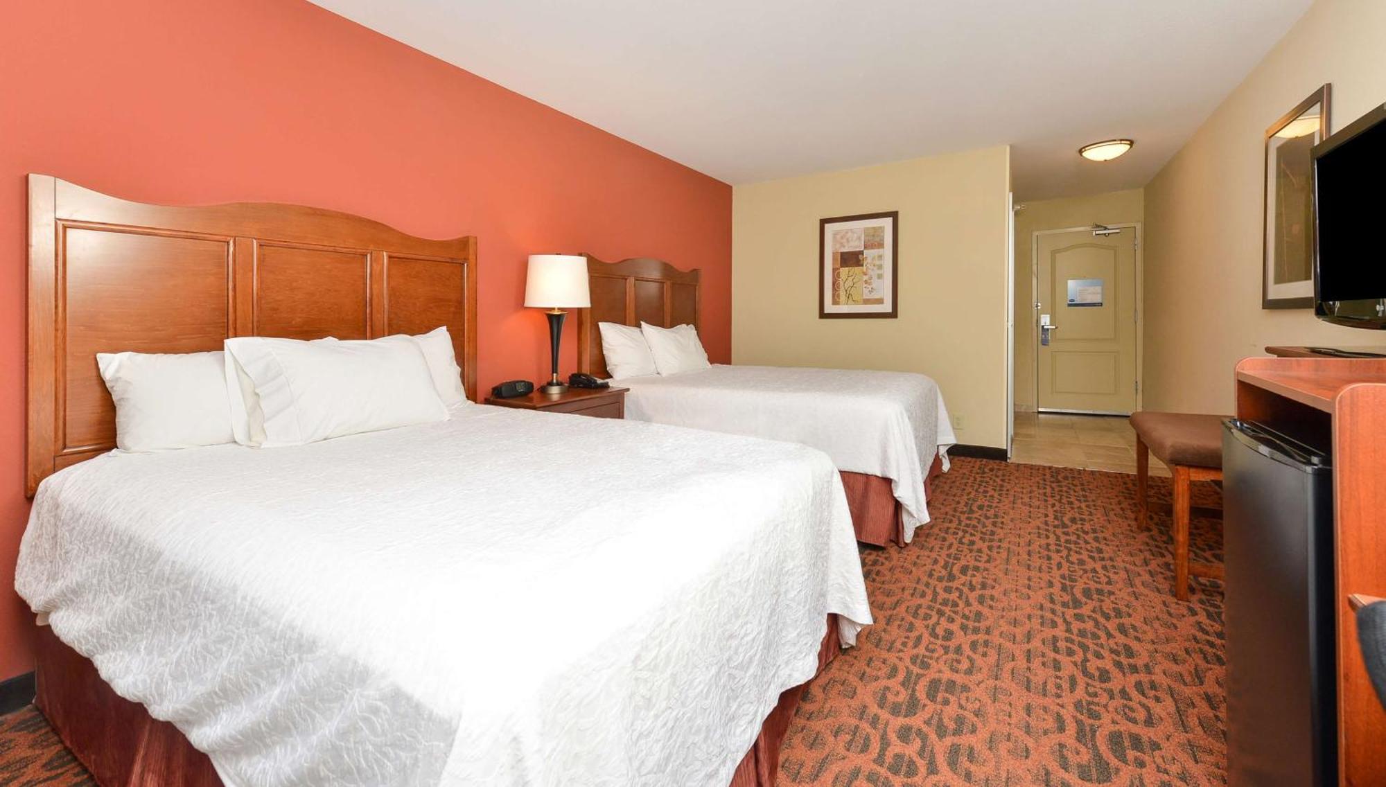 Hampton Inn Muscatine Exteriör bild