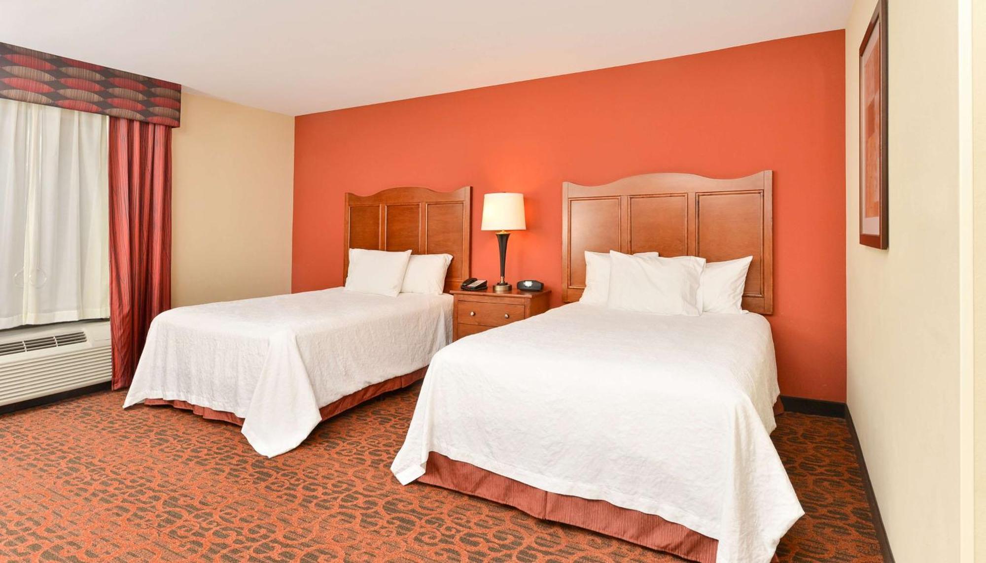 Hampton Inn Muscatine Exteriör bild